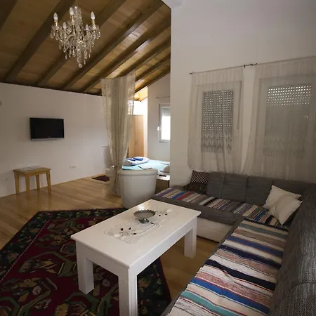 Hotel & Lombrelle Mostar